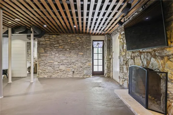 $1,390,000 | 256 Brighton Road Northeast, Atlanta, GA 30309