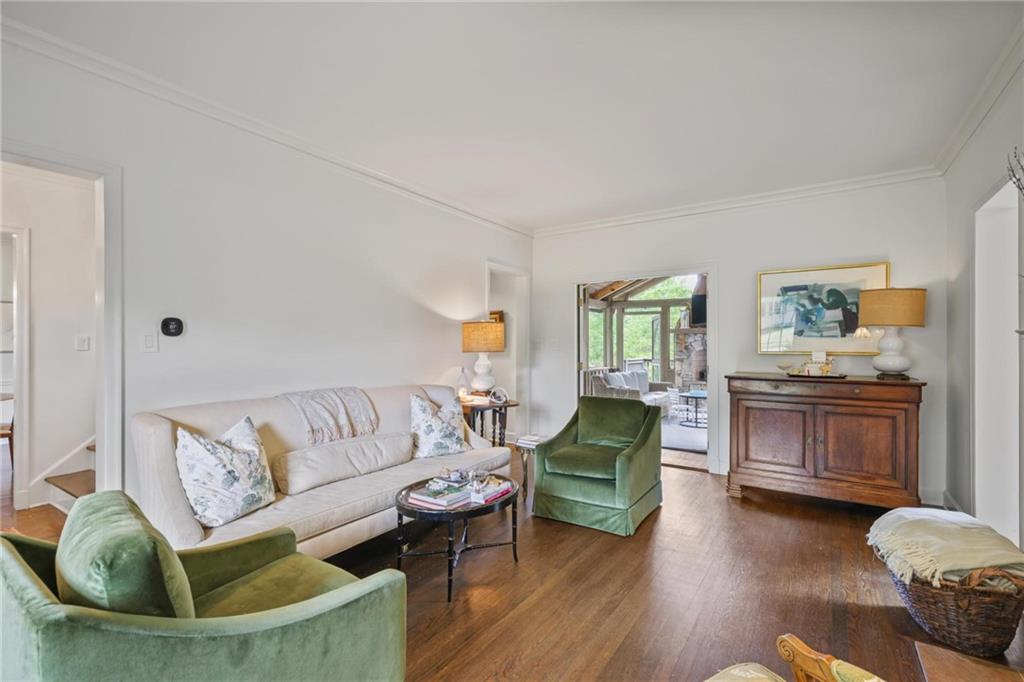 256 Brighton Road Northeast Atlanta, GA 30309 - Photo 5 of 60