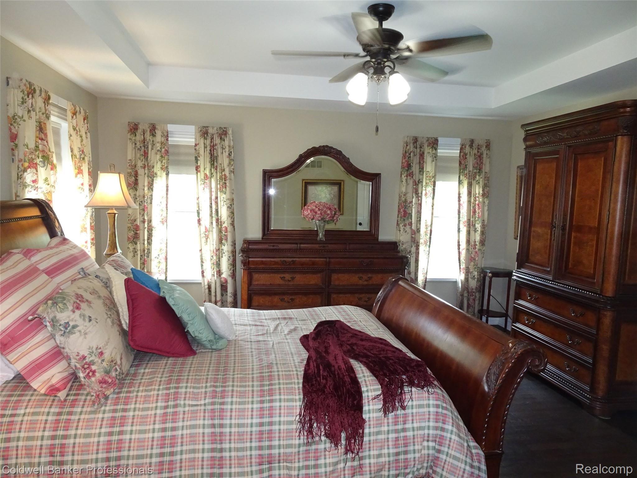 2741 Harrison Avenue Rochester, MI 48307 - Photo 35 of 65 DSC06073.JPG