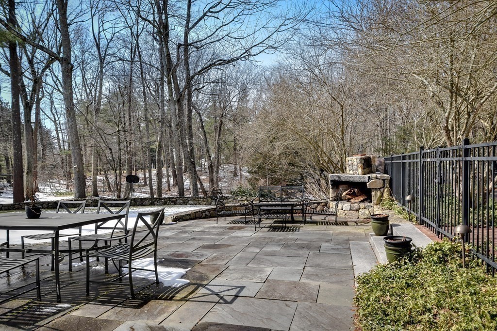 1 Colonial Road Dover, MA 02030 - Photo 40 of 42 Gallery Image 40