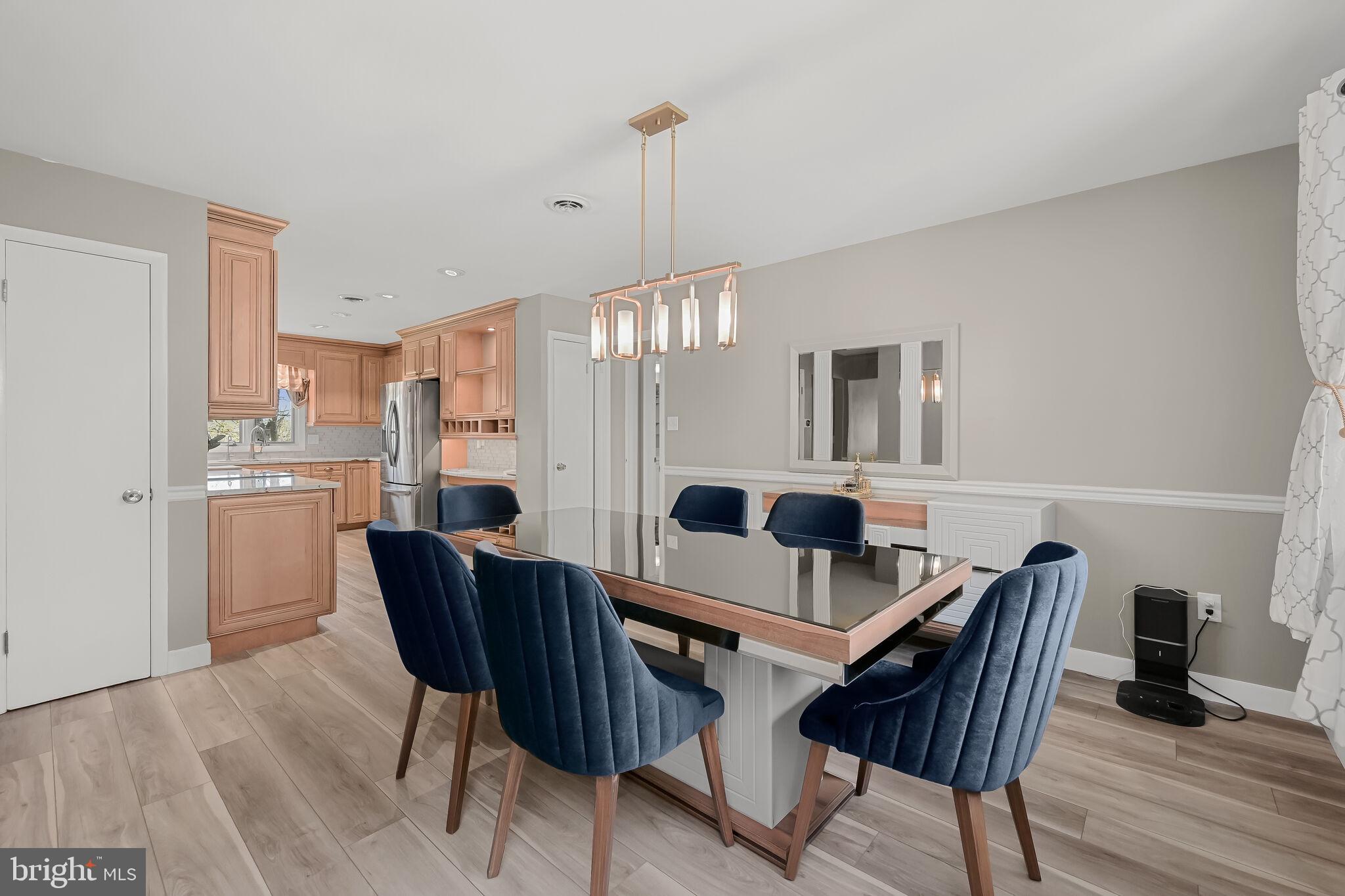 4958 Wentz Road Manchester, MD 21102 - Photo 11 of 55 Dining Room