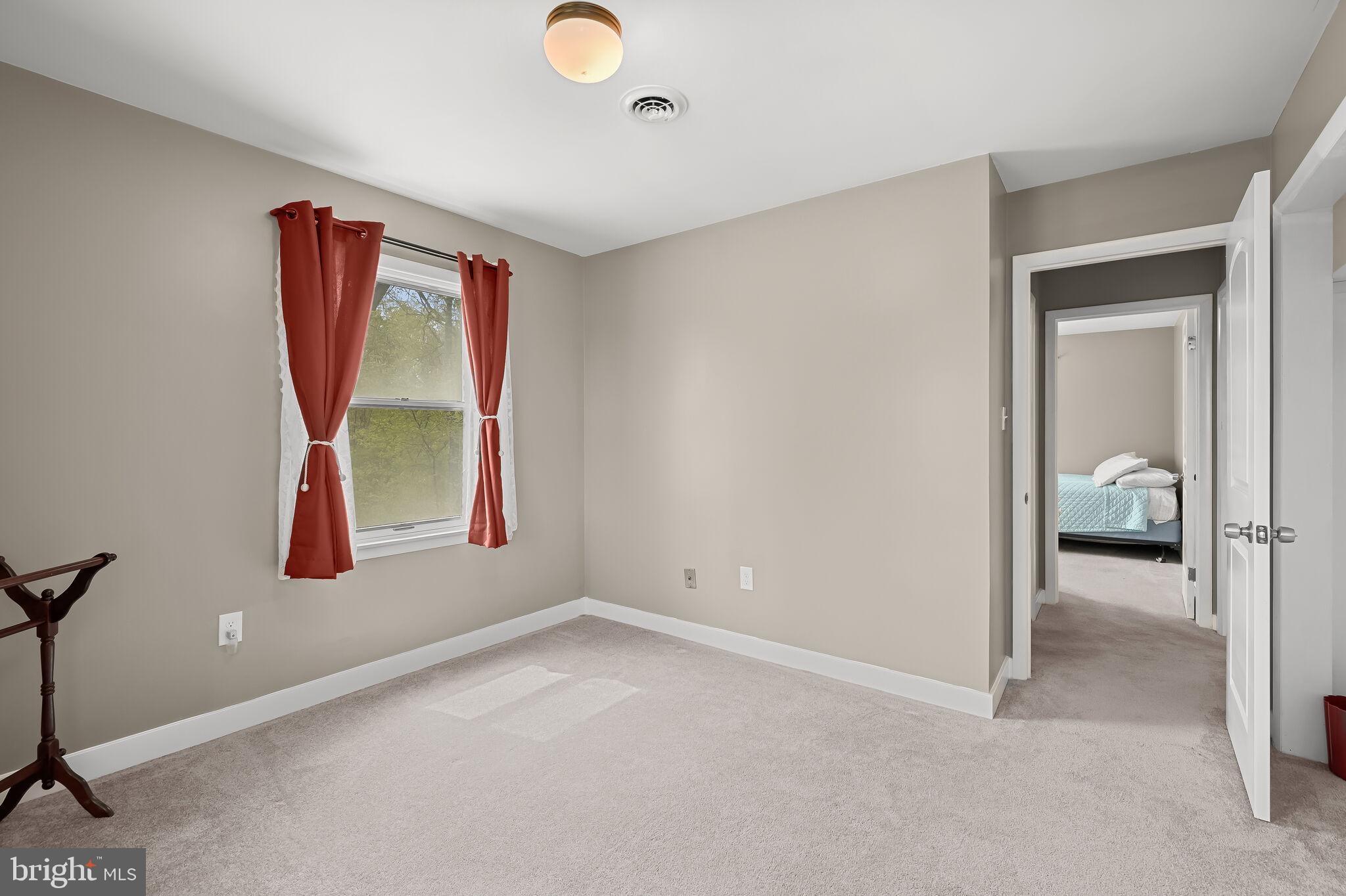 4958 Wentz Road Manchester, MD 21102 - Photo 32 of 55 Bedroom
