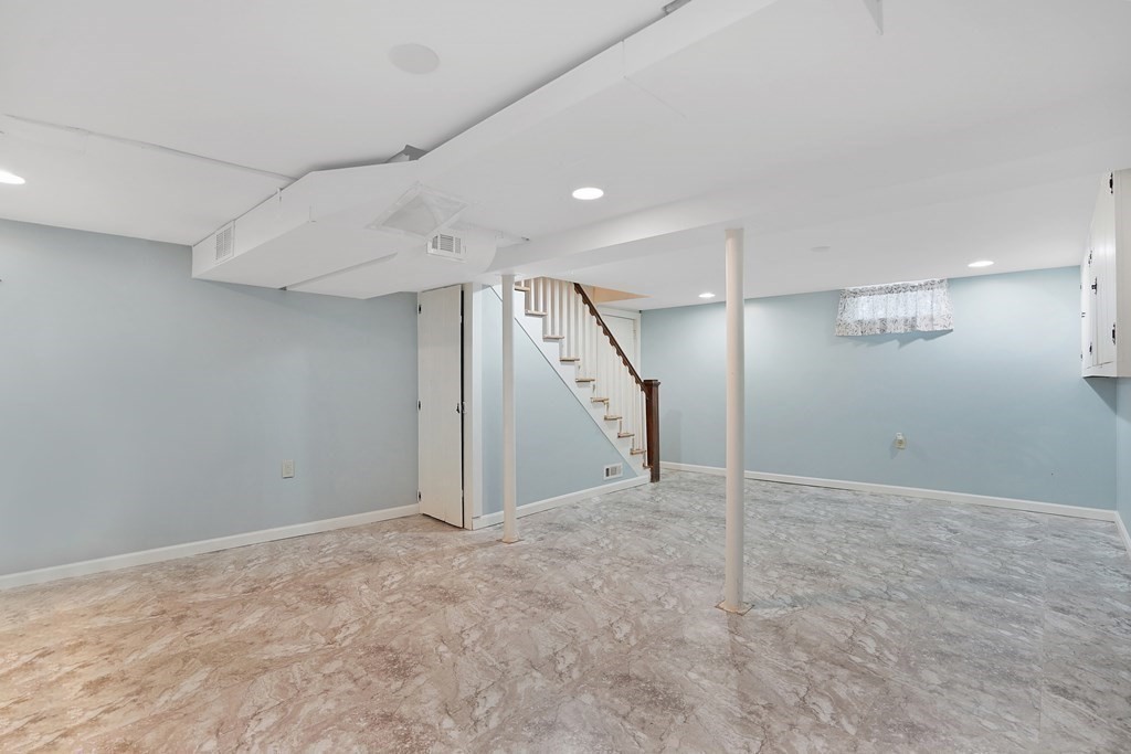 49 Marchioness Road Springfield, MA 01129 - Photo 23 of 35 a view of an empty room