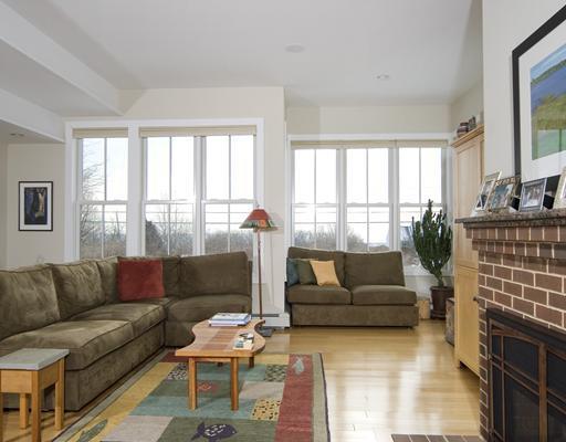 6 Angell Point Road Cape Elizabeth, ME 04107 - Photo 12 of 25 Living Room.