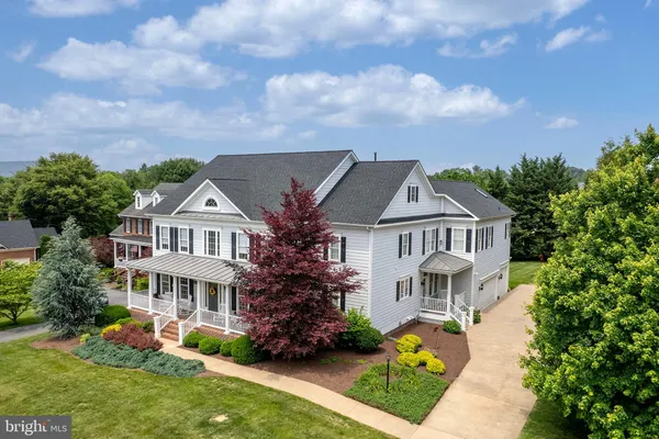$985,000 | 1020 Breckinridge Lane, Winchester, VA 22601