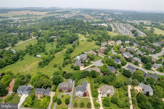 $985,000 | 1020 Breckinridge Lane, Winchester, VA 22601