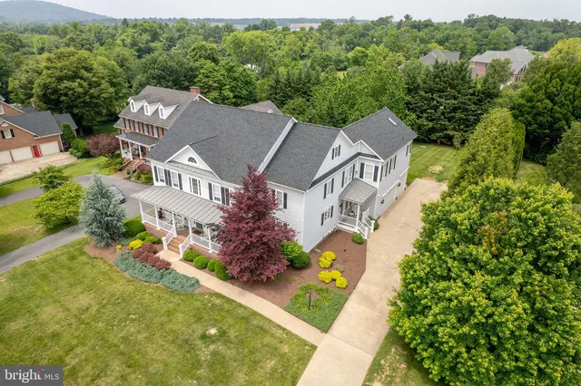 $985,000 | 1020 Breckinridge Lane, Winchester, VA 22601