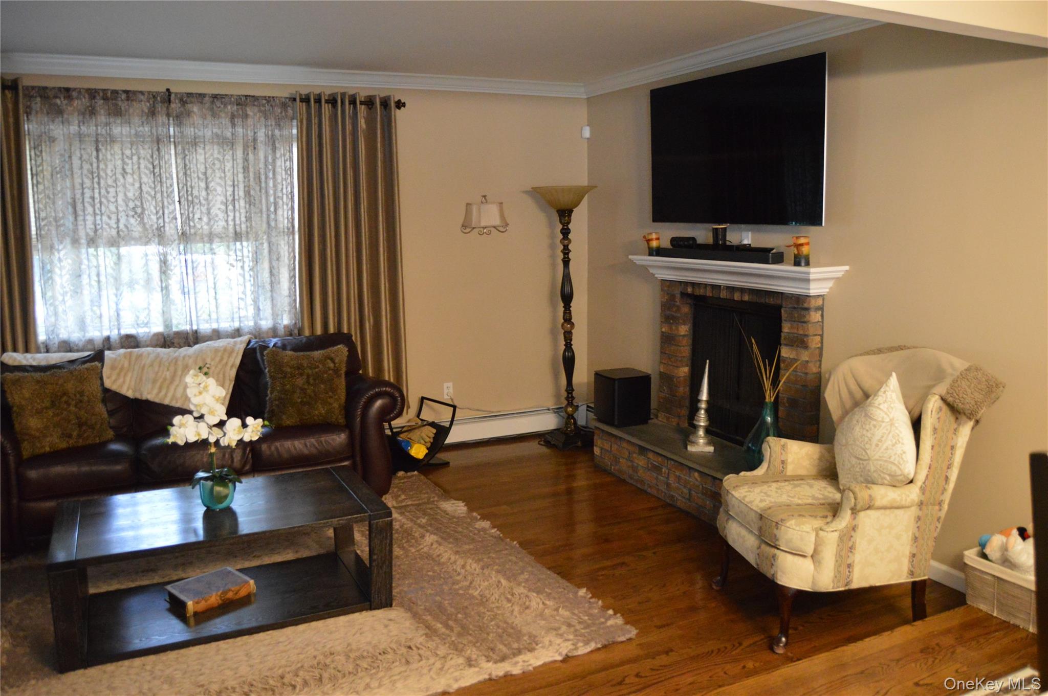 26 Nelson Road Selden, NY 11784 - Photo 13 of 32 Gallery Image 13