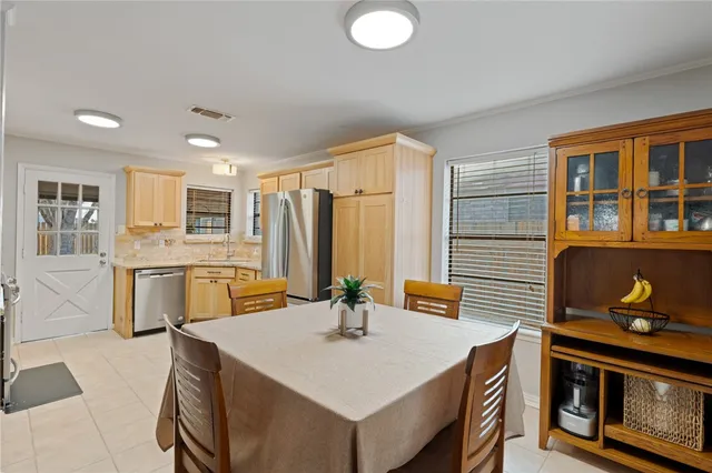 $249,999 | 1213 Palm Drive, Kingsville, TX 78363