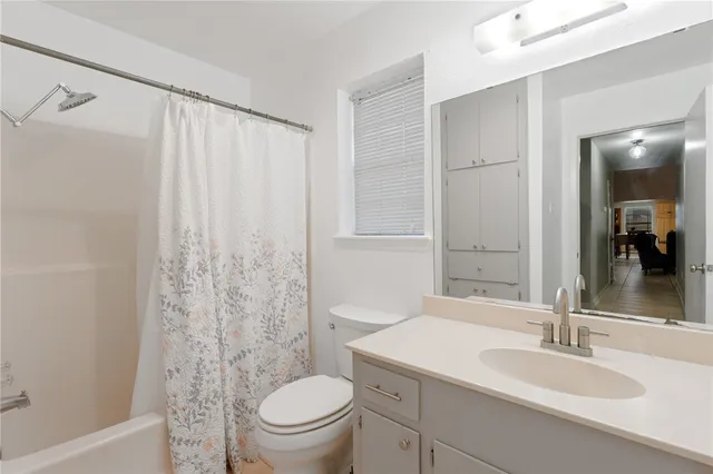 $249,999 | 1213 Palm Drive, Kingsville, TX 78363