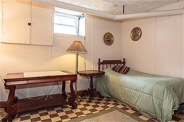 69 Falmouth Road Arlington, MA 02474 - Photo 20 of 23 Gallery Image 20