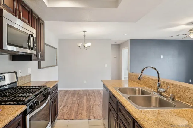 $475,000 | 552 Canyon Drive, Unit 29, Oceanside, CA 92054