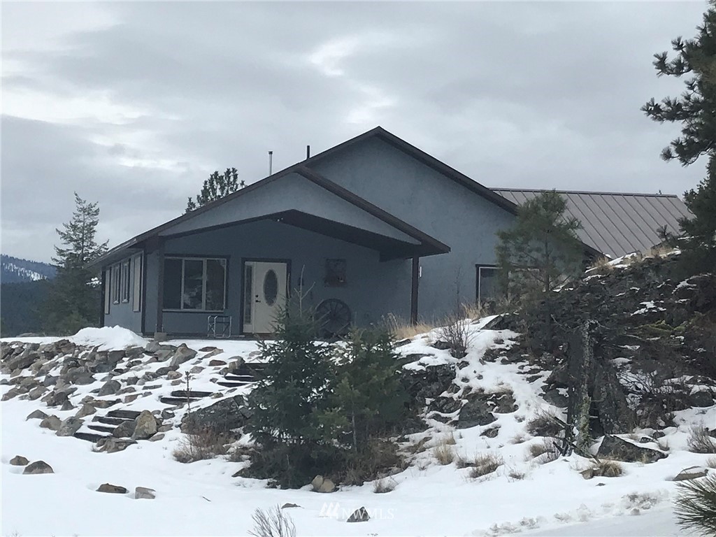 118 Cape Labelle Road Tonasket, WA 98855 - Photo 3 of 26