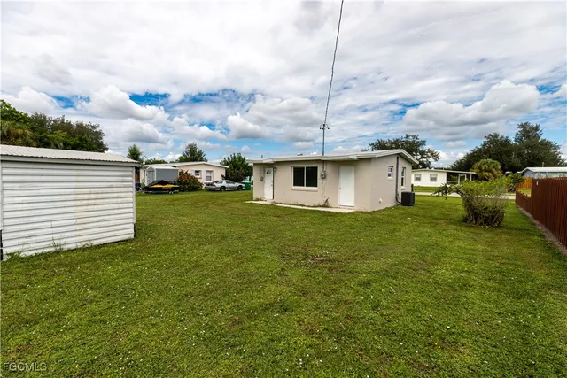 $1,500 | 21043 Bersell Avenue, Port Charlotte, FL 33952