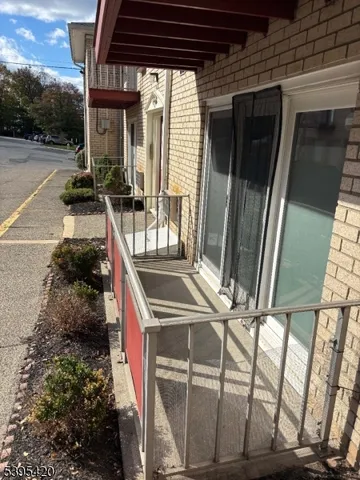 $2,100 | 360 Hoover Avenue, Unit 109, Bloomfield, NJ 07003