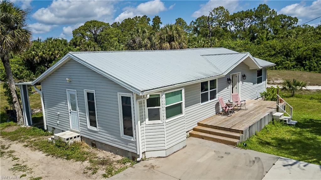 1061 9th Street Southwest Naples, FL 34117 - Photo 23 of 35 Gallery Image 23