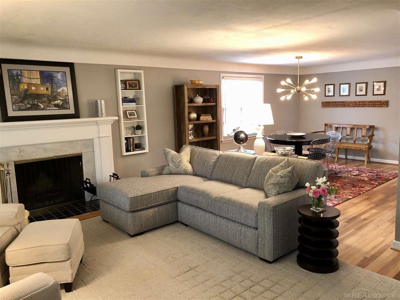 737 Harcourt Road Grosse Pointe, MI 48230 - Photo 3 of 14