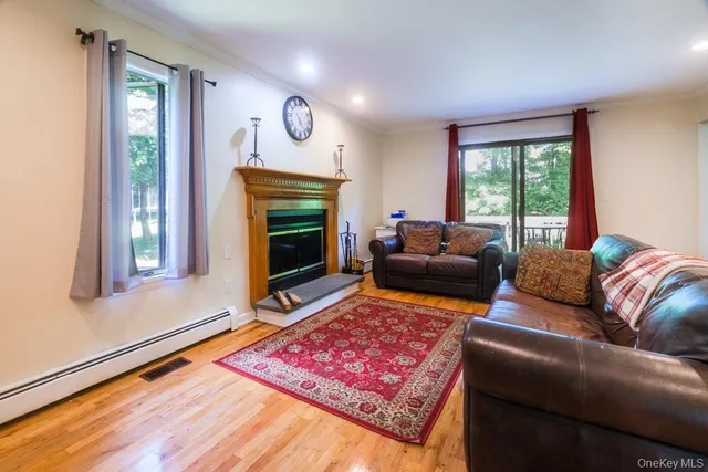 $4,500 | 64 Furnace Woods Road, Cortlandt Manor, NY 10567