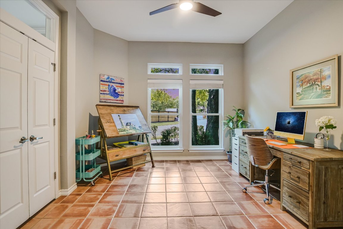 5507 Mt Bonnell Road Austin, TX 78731 - Photo 20 of 35 a reading room with furniture and window