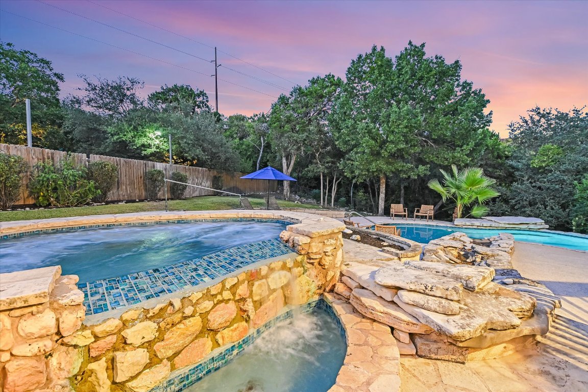 5507 Mt Bonnell Road Austin, TX 78731 - Photo 34 of 35 a view of a swimming pool with a patio