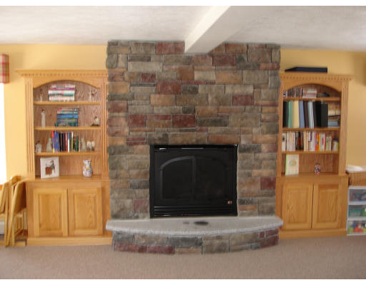 572 Stickney Road Fitchburg, MA 01420 - Photo 8 of 12 Gallery Image 8