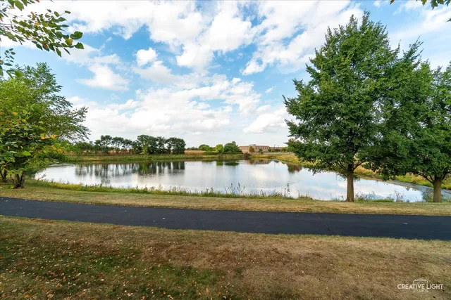 $290,000 | 1439 Crimson Lane, Yorkville, IL 60560