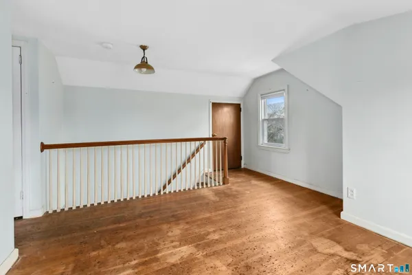 $899,000 | 20 Benson Place, Fairfield, CT 06824