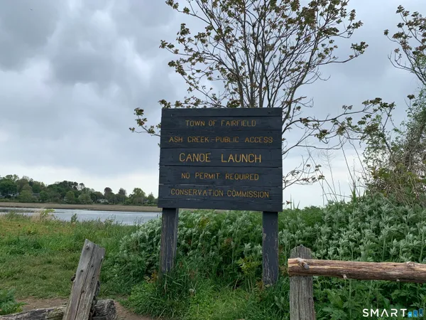 $899,000 | 20 Benson Place, Fairfield, CT 06824