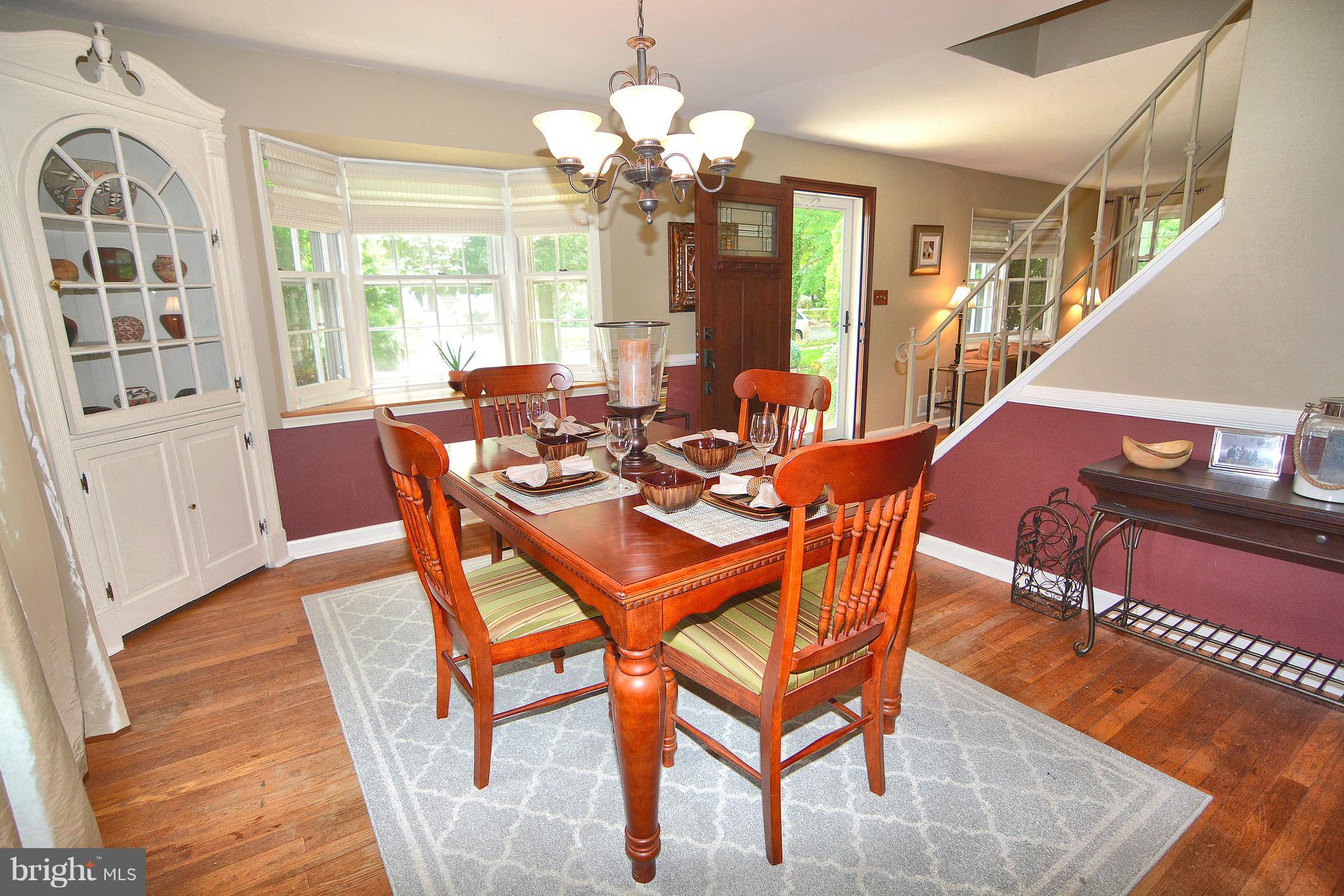 614 Dunkirk Road Baltimore, MD 21212 - Photo 27 of 30 Dining Room with Bay Window