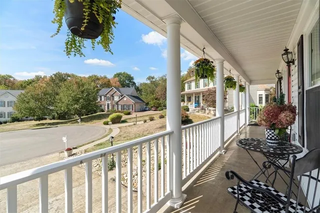 $685,000 | 216 Lori Road, Gibsonia, PA 15044