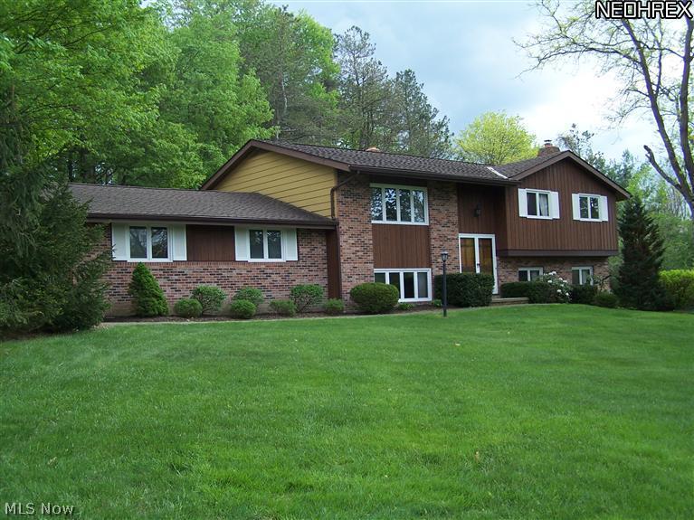 976 Center Road Hinckley, OH 44233 - Photo 1 of 25 Gallery Image 1