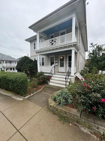 $3,600 | 32 Boutwell Street, Unit 2, Boston, MA 02122