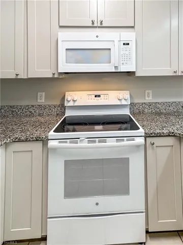 $285,000 | 629 Sonoma Lane, High Point, NC 27265