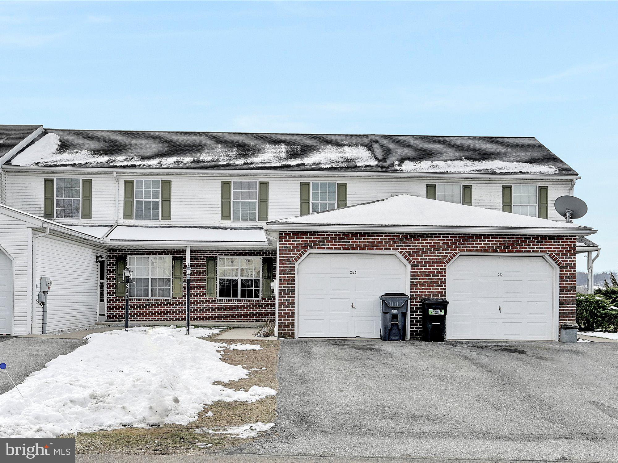 204 Groffdale Road Quarryville, PA 17566 - Photo 1 of 26 Gallery Image 1
