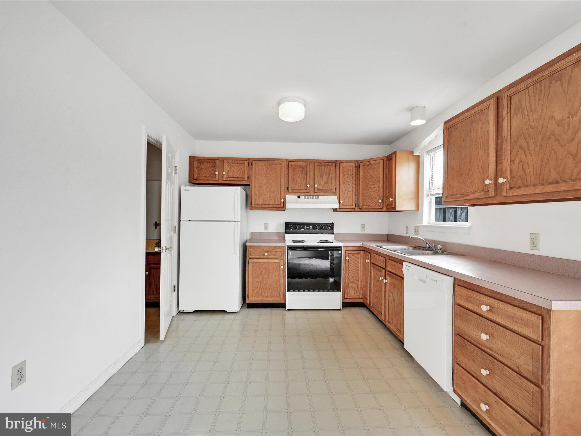 204 Groffdale Road Quarryville, PA 17566 - Photo 9 of 26 Gallery Image 9