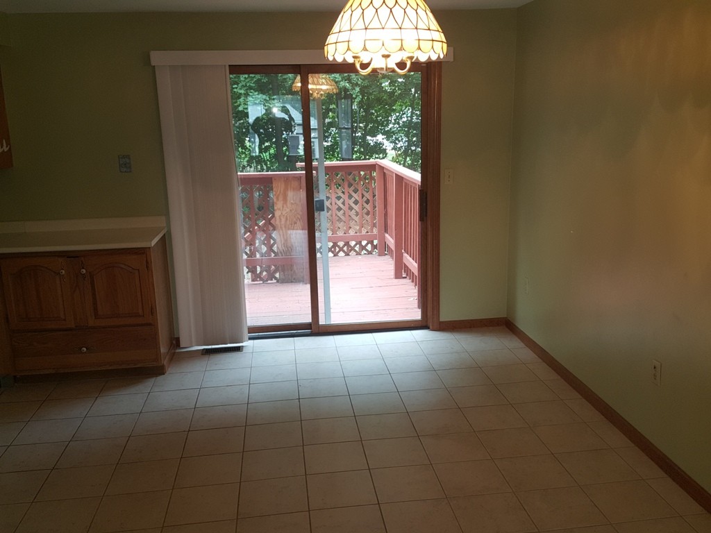 8 Samoset Road Worcester, MA 01604 - Photo 5 of 10 Gallery Image 5