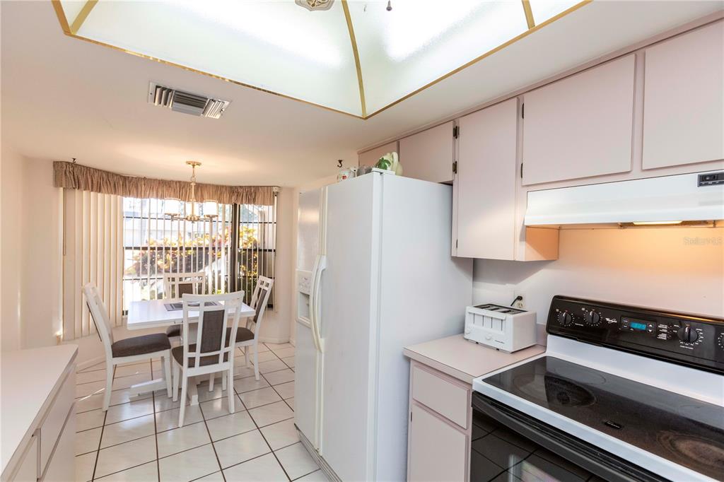 3275 Lori Lane New Port Richey, FL 34655 - Photo 8 of 59