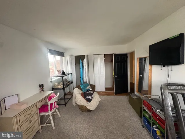 $425,000 | 40 Woodlane Drive, Blackwood, NJ 08012