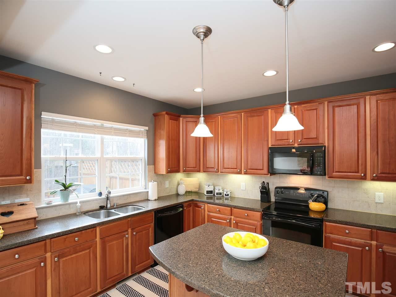 2748 Laurel Cherry Street Raleigh, NC 27612 - Photo 14 of 25 Gallery Image 14