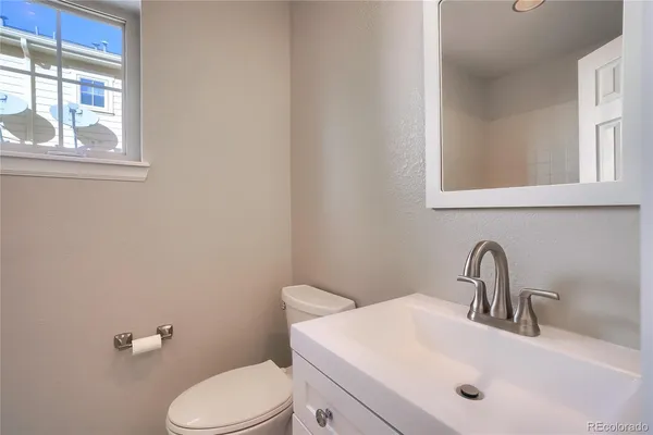 $3,495 | 4527 West 37th Avenue, Unit 7, Denver, CO 80212