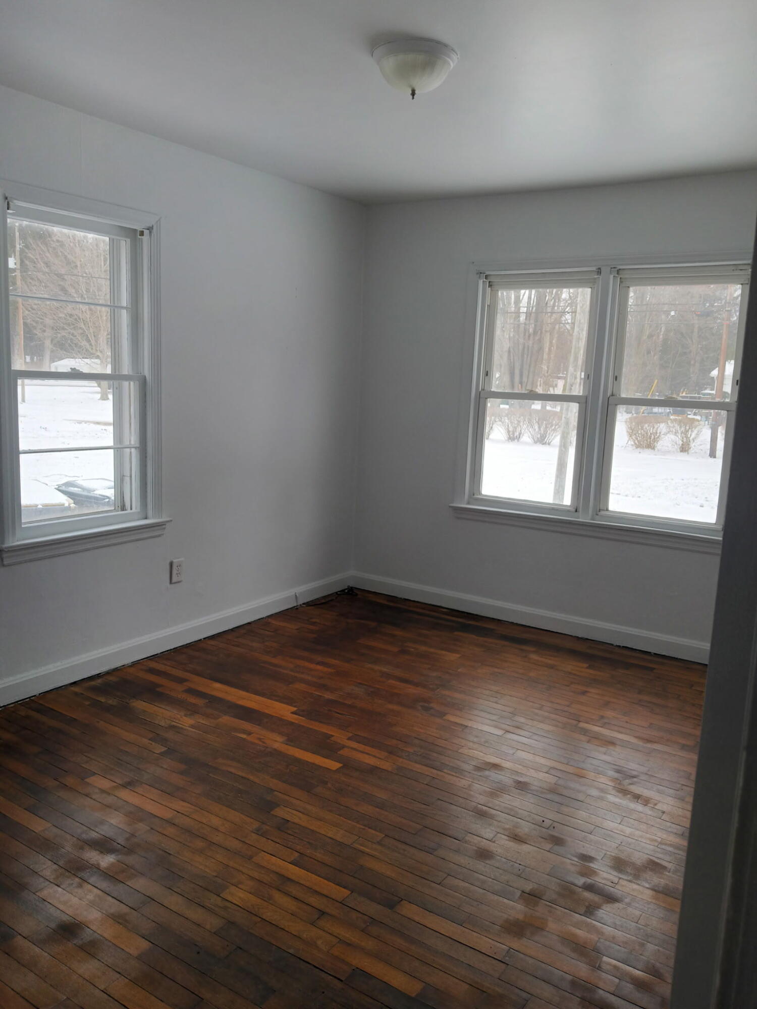 229 West High Street Bangor, MI 49013 - Photo 6 of 11 IMG_20260317_151409