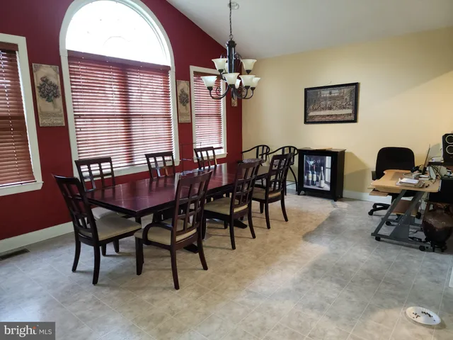 a view of a livingroom with furniture