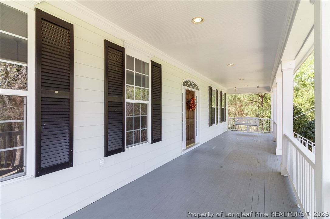809 Kensington Park Road Fayetteville, NC 28311 - Photo 4 of 12 a view of a house with a garden
