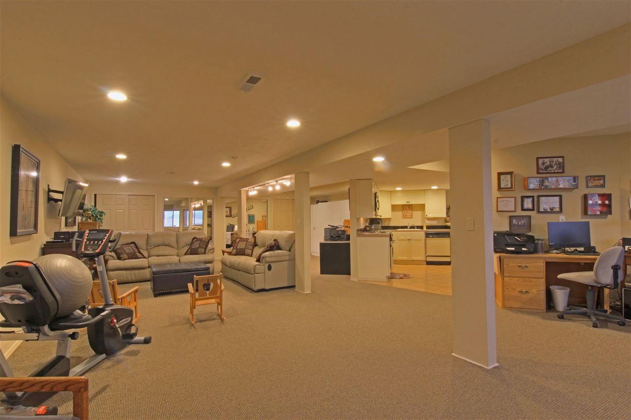 1016 South Harmony Road Spokane Valley, WA 99016 - Photo 17 of 20 Gallery Image 17
