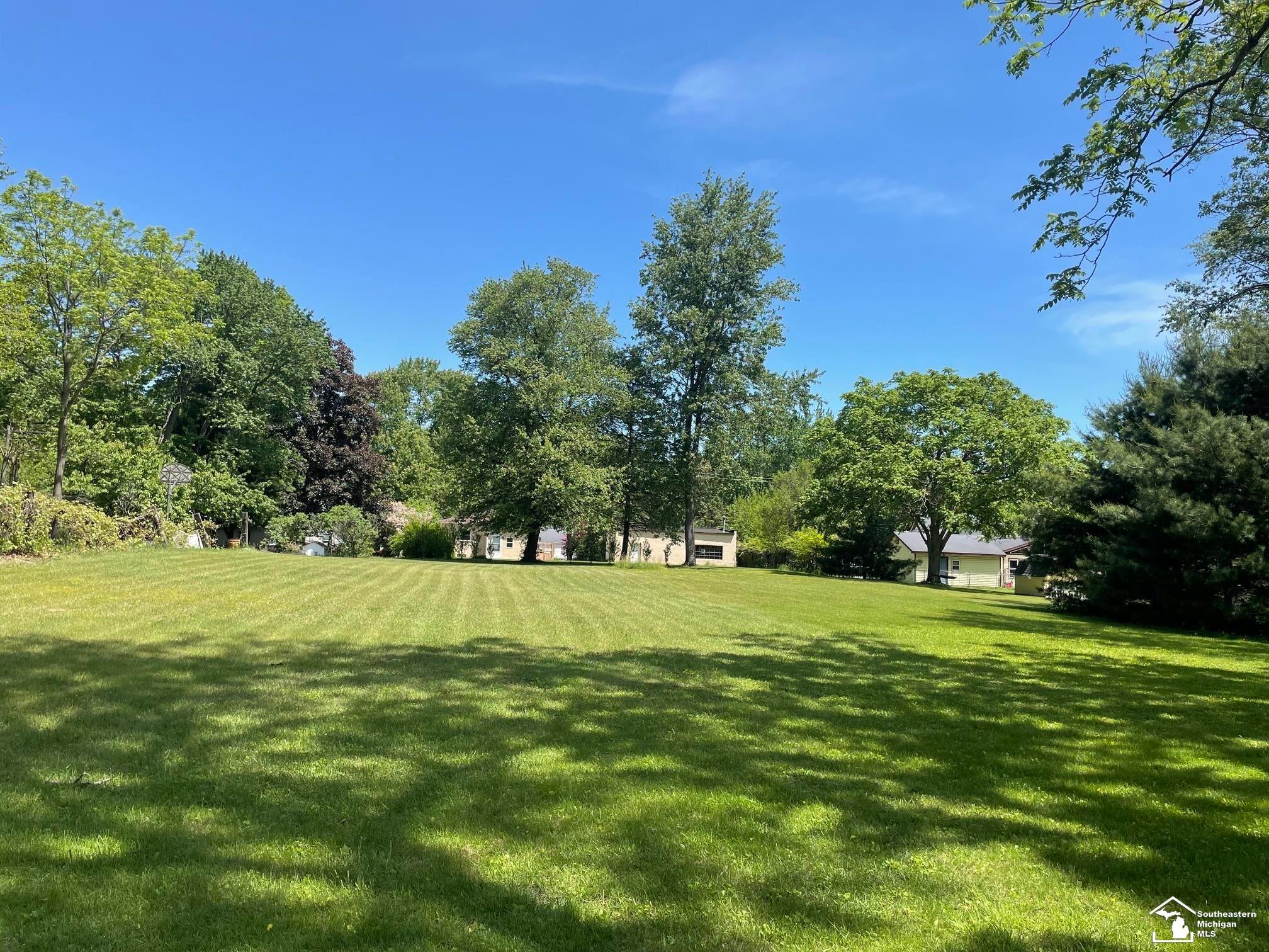 6719 Summerfield Road Temperance, MI 48182 - Photo 19 of 43 Gallery Image 19