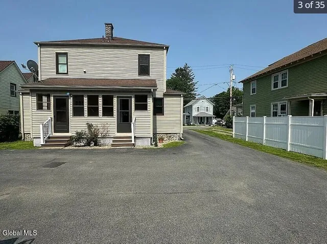 $349,999 | 38 Elm Street, Nassau, NY 12123