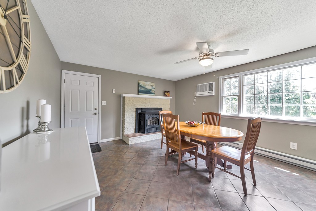 120 Great Plains Road West Springfield, MA 01089 - Photo 11 of 30 Gallery Image 11
