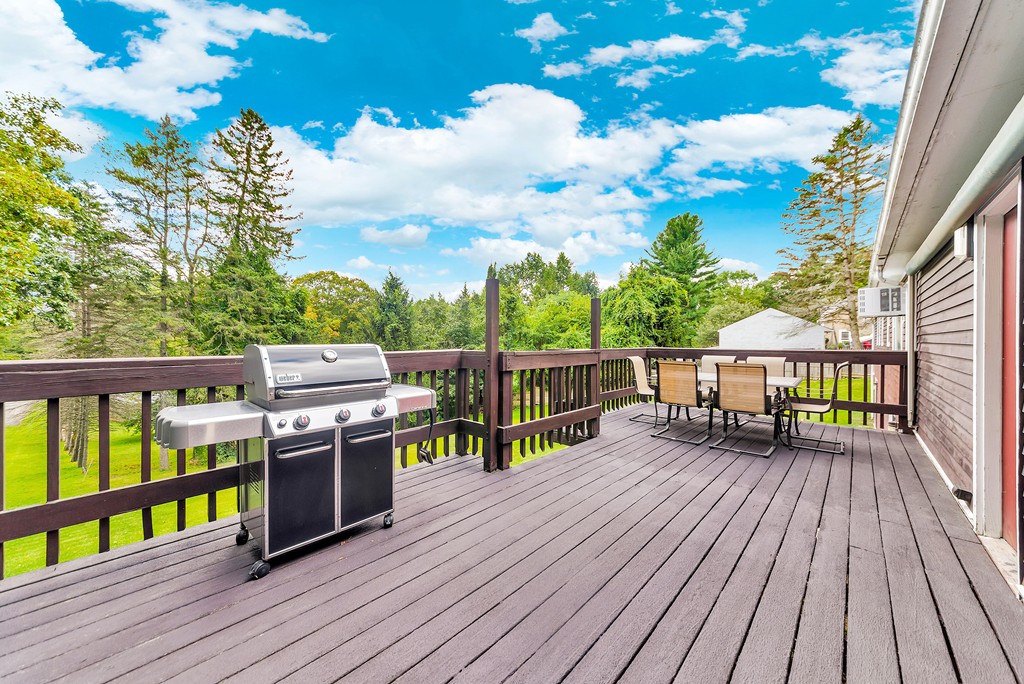 120 Great Plains Road West Springfield, MA 01089 - Photo 9 of 30 Gallery Image 9