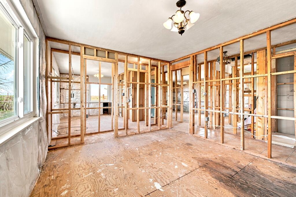 43680 Fields Road Avondale, CO 81022 - Photo 15 of 55 Gallery Image 15