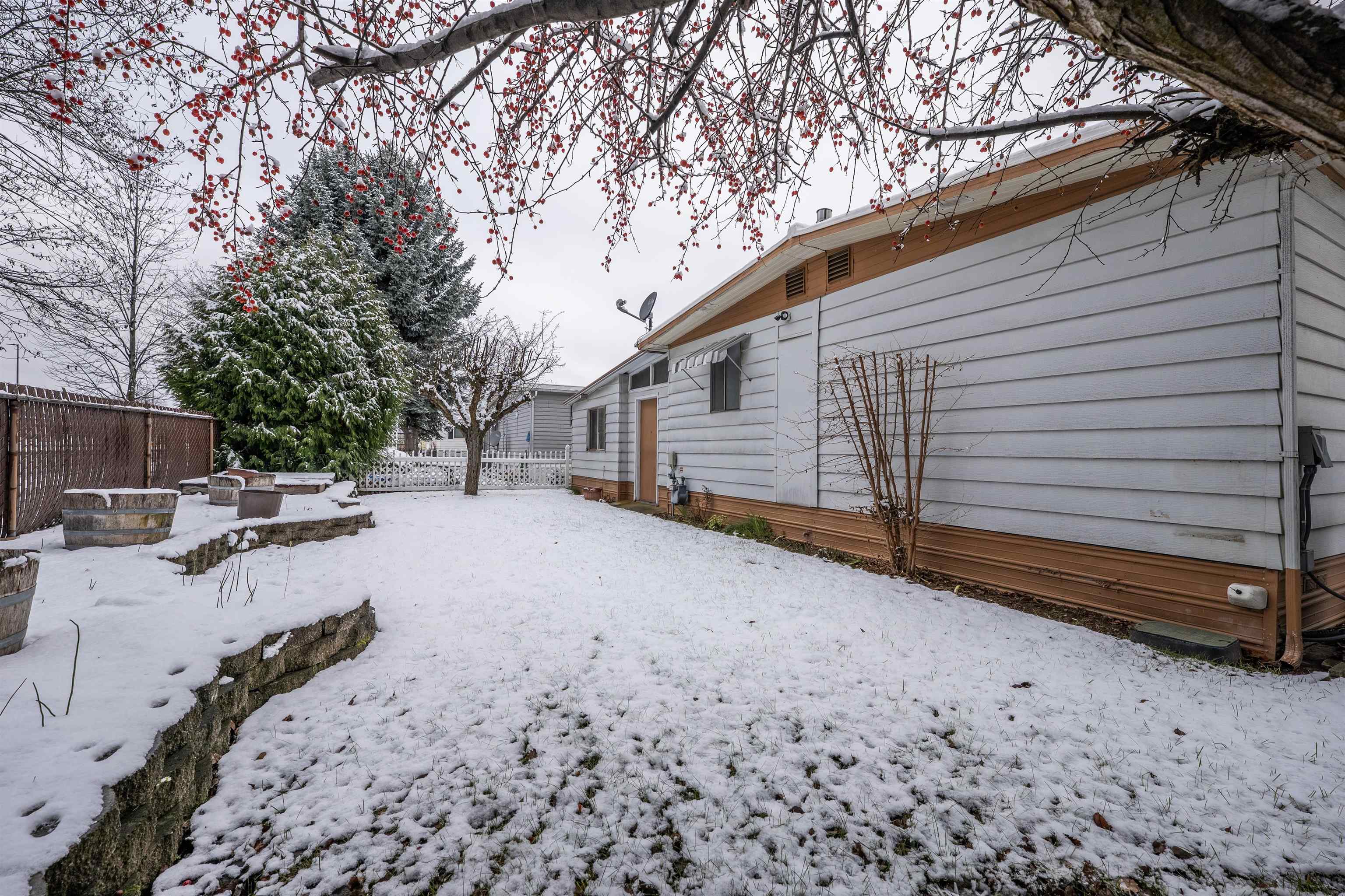 1205 East Lyons Avenue, Unit 4 Spokane, WA 99208 - Photo 22 of 32